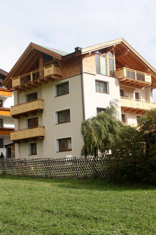 Doff-Sotta Appartements سانكت أنتون ام ارلبرغ المظهر الخارجي الصورة